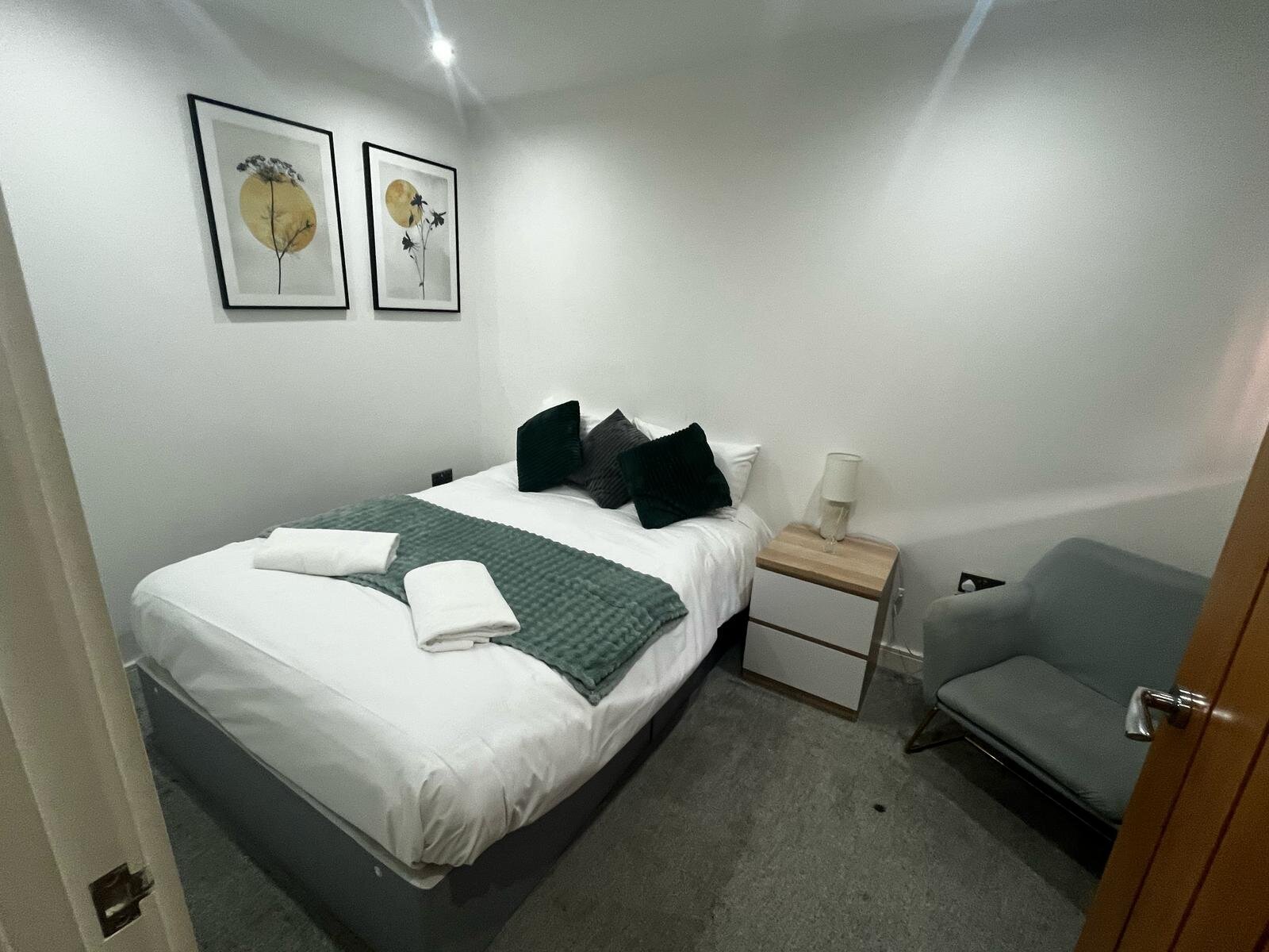 Images MILENIUM & DOBREV Ltd.