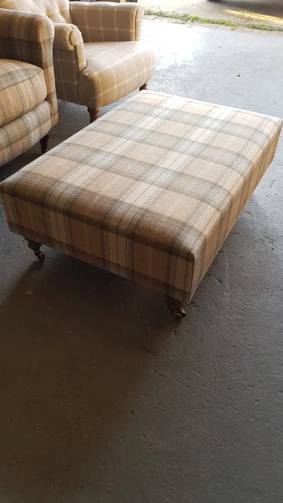 Images T.MC Upholstery