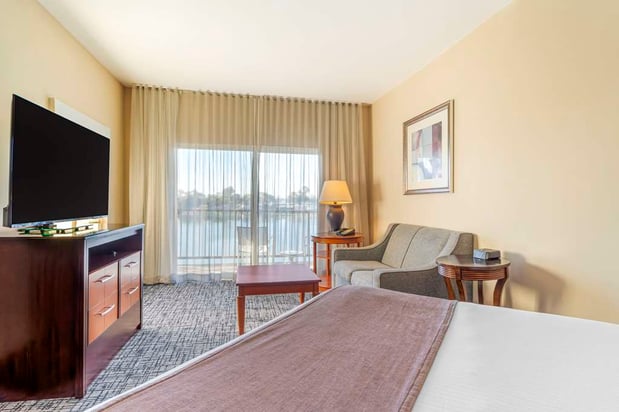 Images Best Western Plus Bayside Hotel