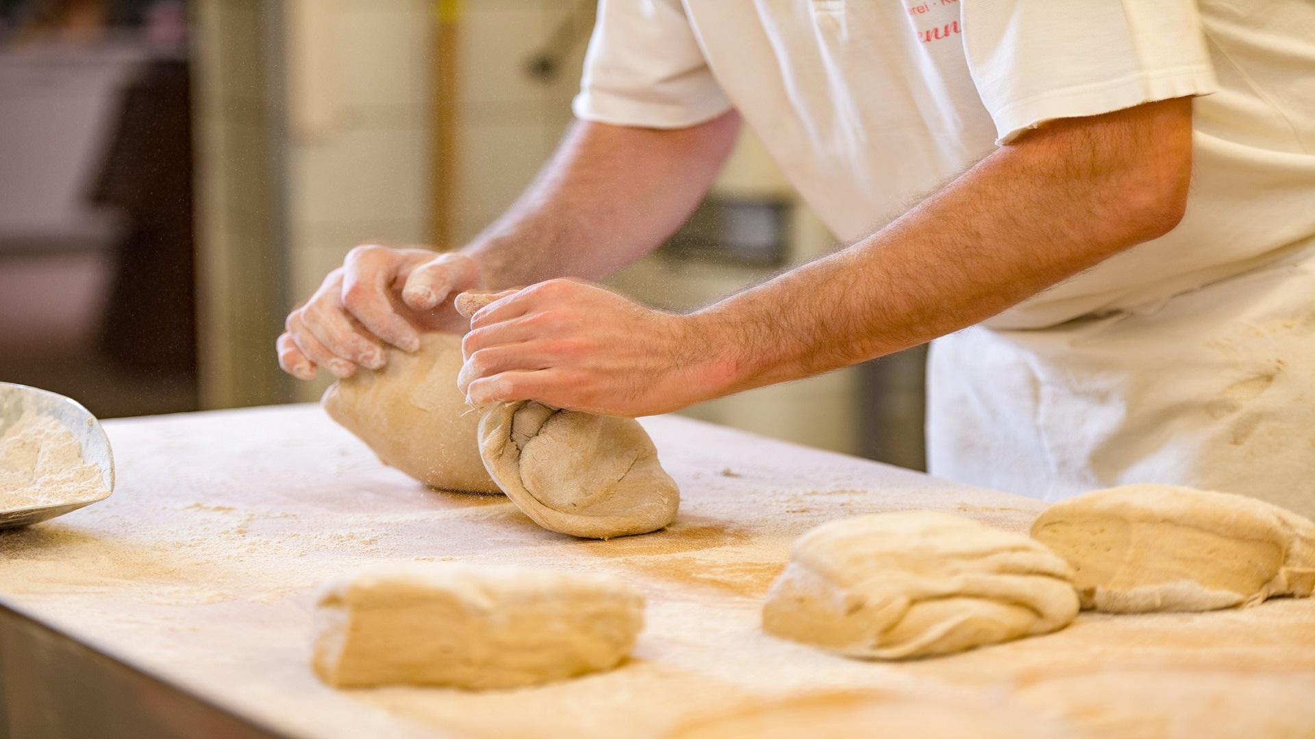 Bäcker- Konditormeister Frank Stenneken, Burloerstr. 22 in Rhede