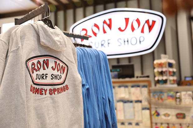 Images Ron Jon Surf Shop - Disney Springs