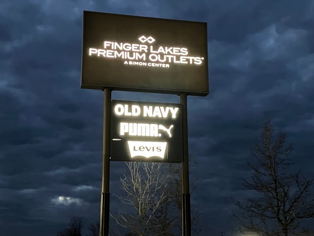 Images Finger Lakes Premium Outlets