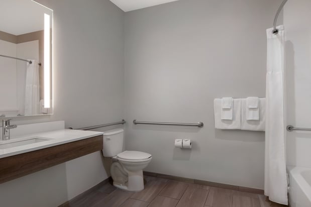 Images Holiday Inn Express & Suites Prattville South by IHG