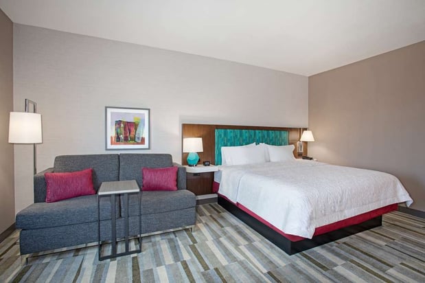 Images Hampton Inn & Suites Watsonville