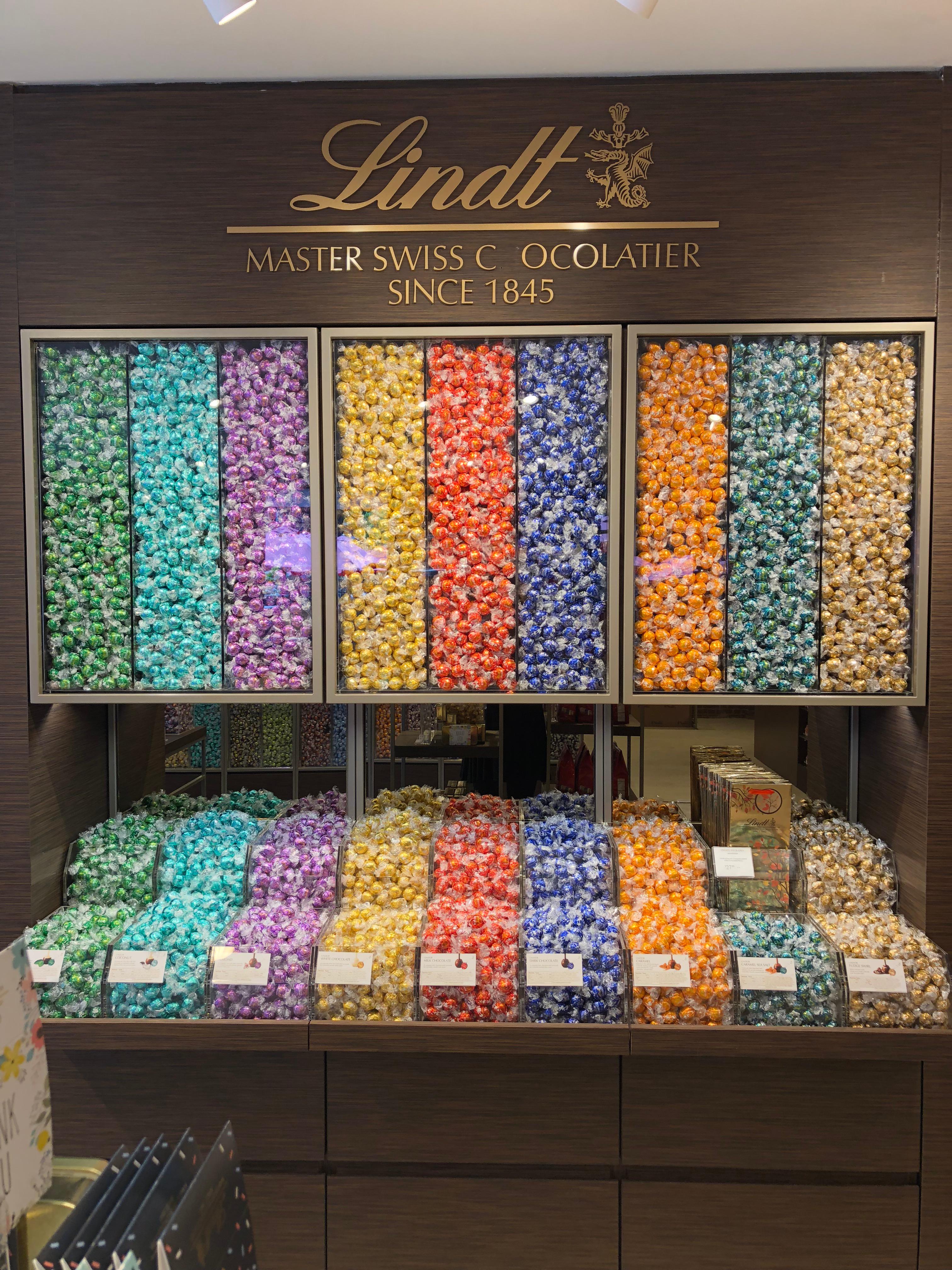 Image 6 | Lindt Chocolate Shop