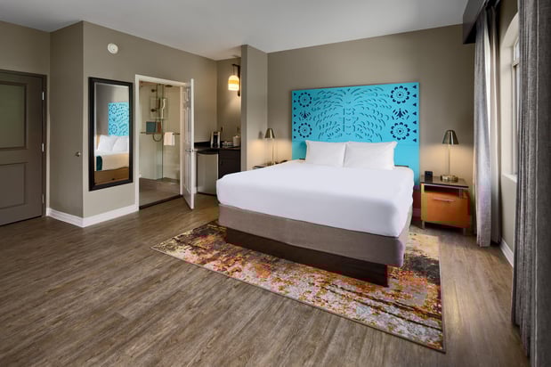 Images Hotel Indigo San Antonio-Riverwalk by IHG