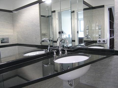 Exclusives in Stein, Otto-Hahn-Straße 18 in Düsseldorf