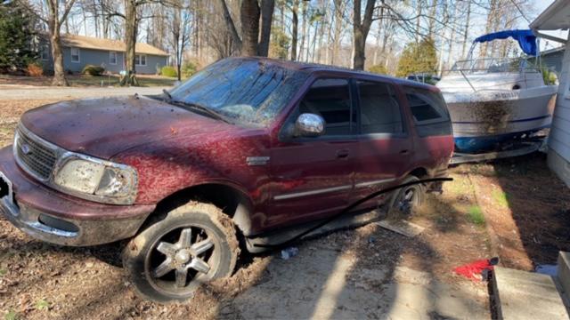 Quality Roadside Service and Towing Photo