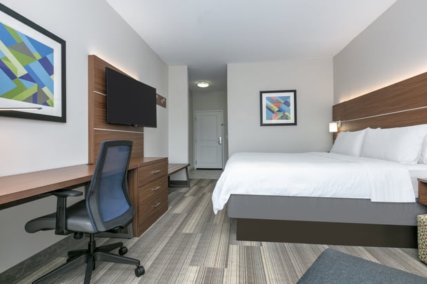 Images Holiday Inn Express & Suites Clute - Lake Jackson by IHG
