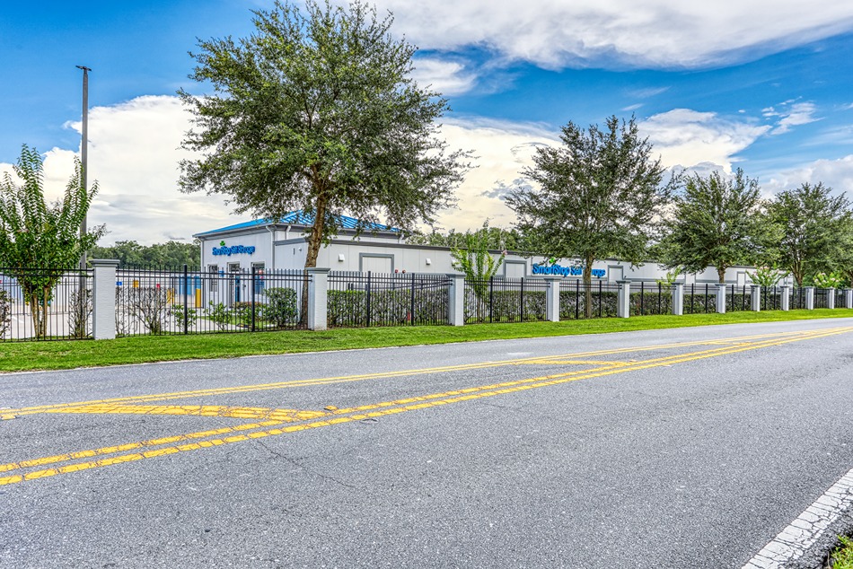 smartstop-lady-lake-florida-175-rolling-acres-rd-cheap-secure-units-near-you