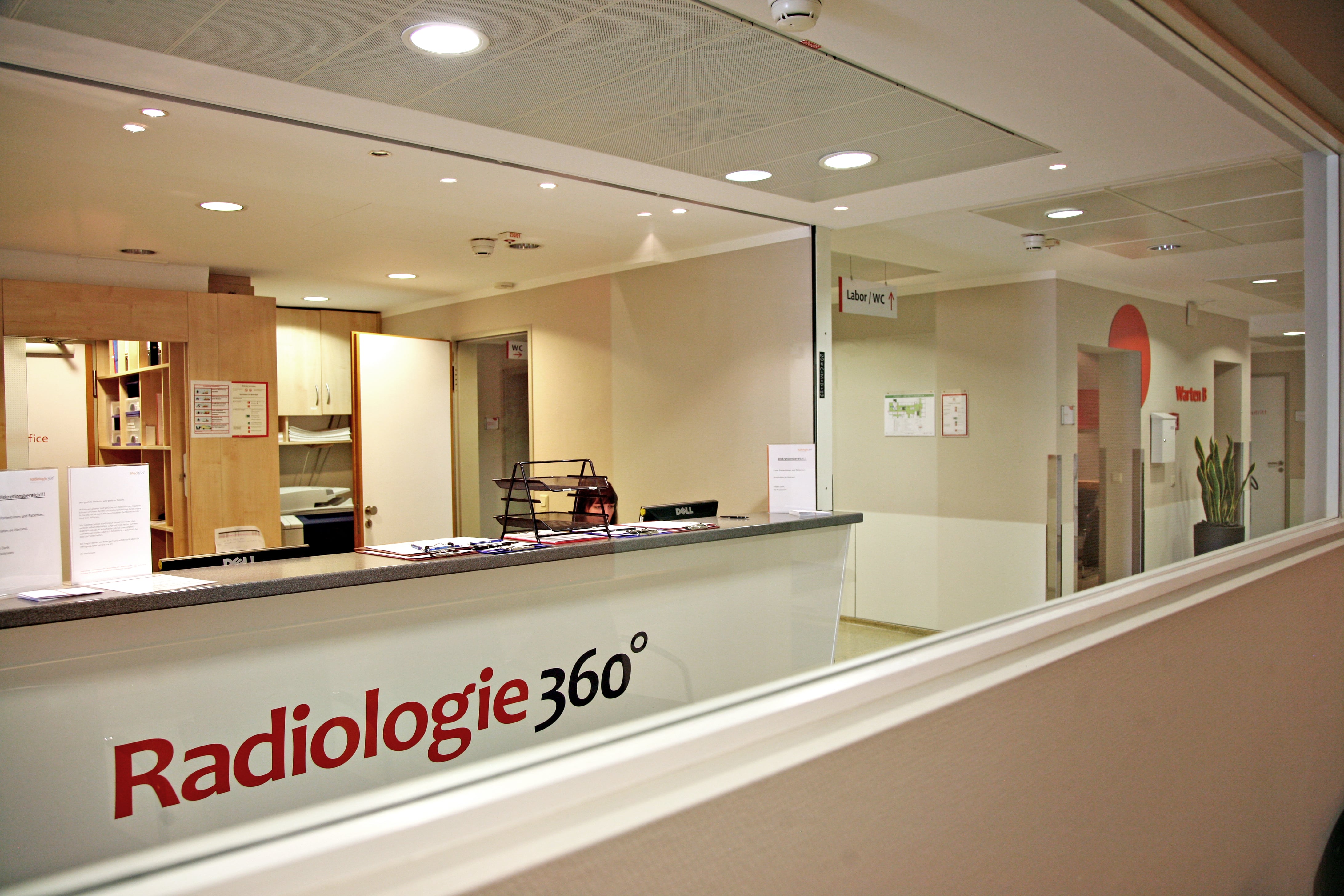Innenansicht der Radiologie 360°  am Vinzenz Pallotti Hospital in Bergisch Gladbach