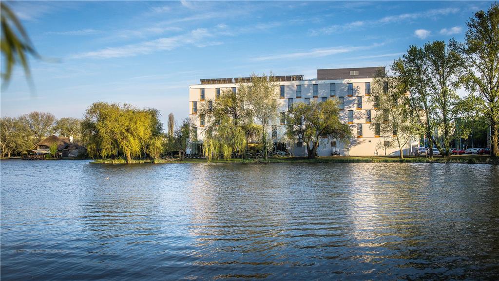 Images Best Western Plus Lakeside Hotel