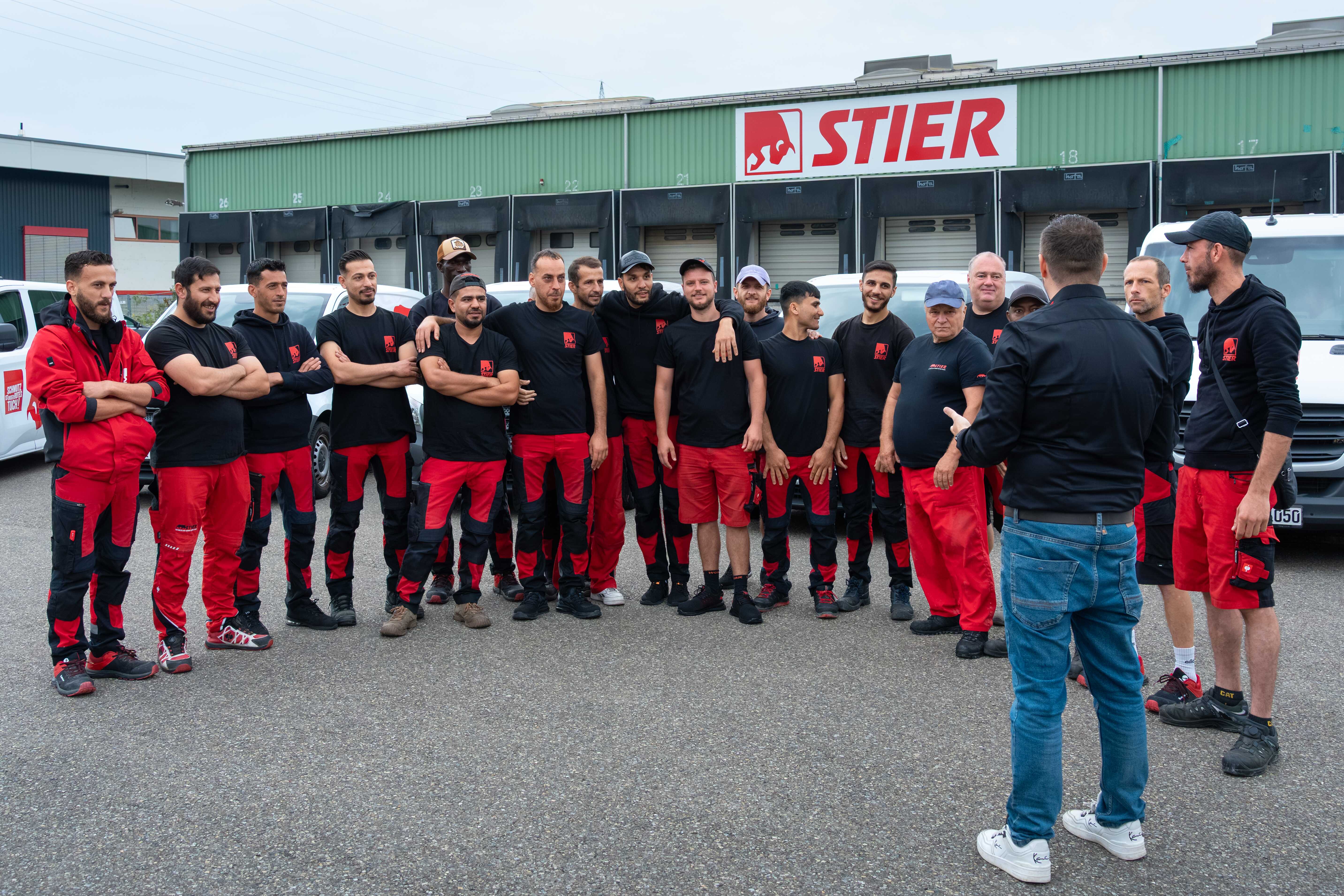 Bild 2 Stier Gebäudereinigung + Service GmbH in Ravensburg