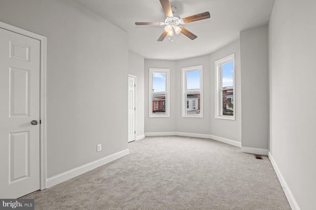 Images Jim Bim of Winning Edge Real Estate