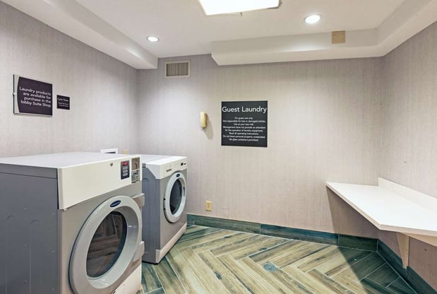 Images Homewood Suites by Hilton Greensboro