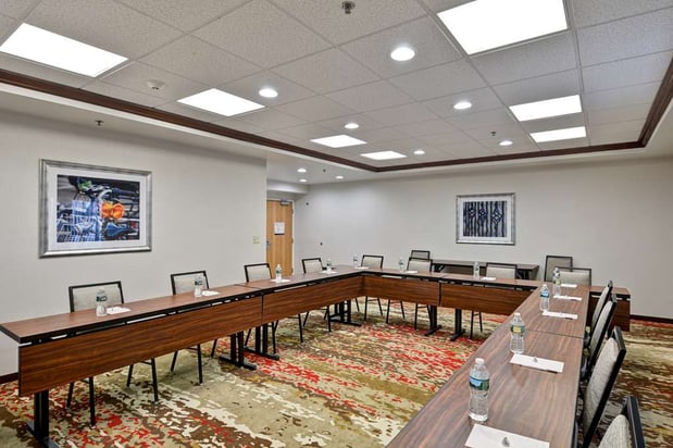 Images Hampton Inn Albany-Wolf Road (Airport)