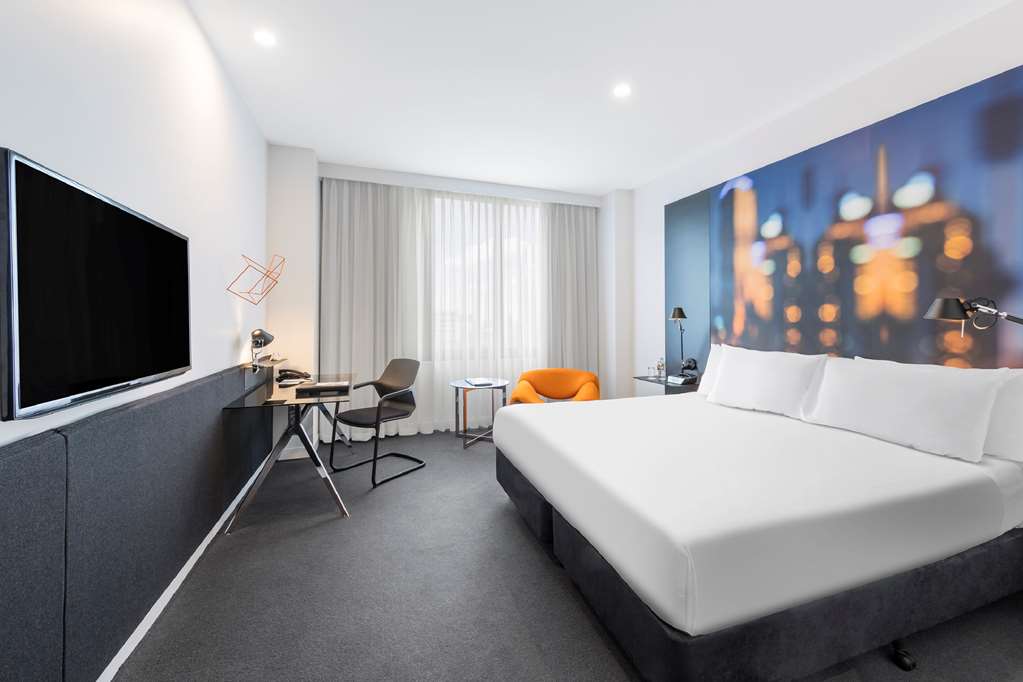 Images Radisson Hotel on Flagstaff Gardens Melbourne