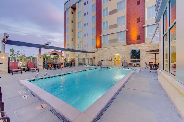 Images Hilton Garden Inn North Houston Spring