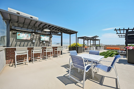 Images Outlook DTC Apartments