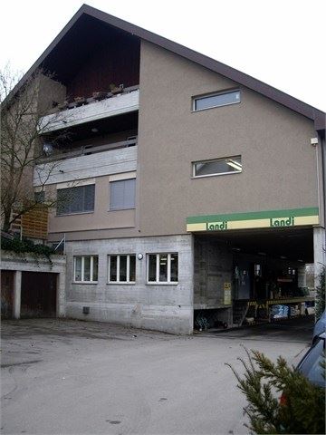 LANDI SURB, Landi Schleinikon, Dorfstrasse 18 in Schleinikon