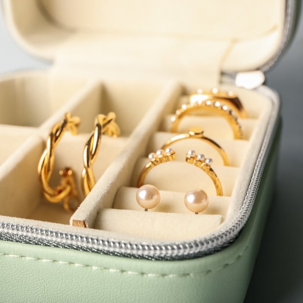 Images Henry B. Ball Jewelers