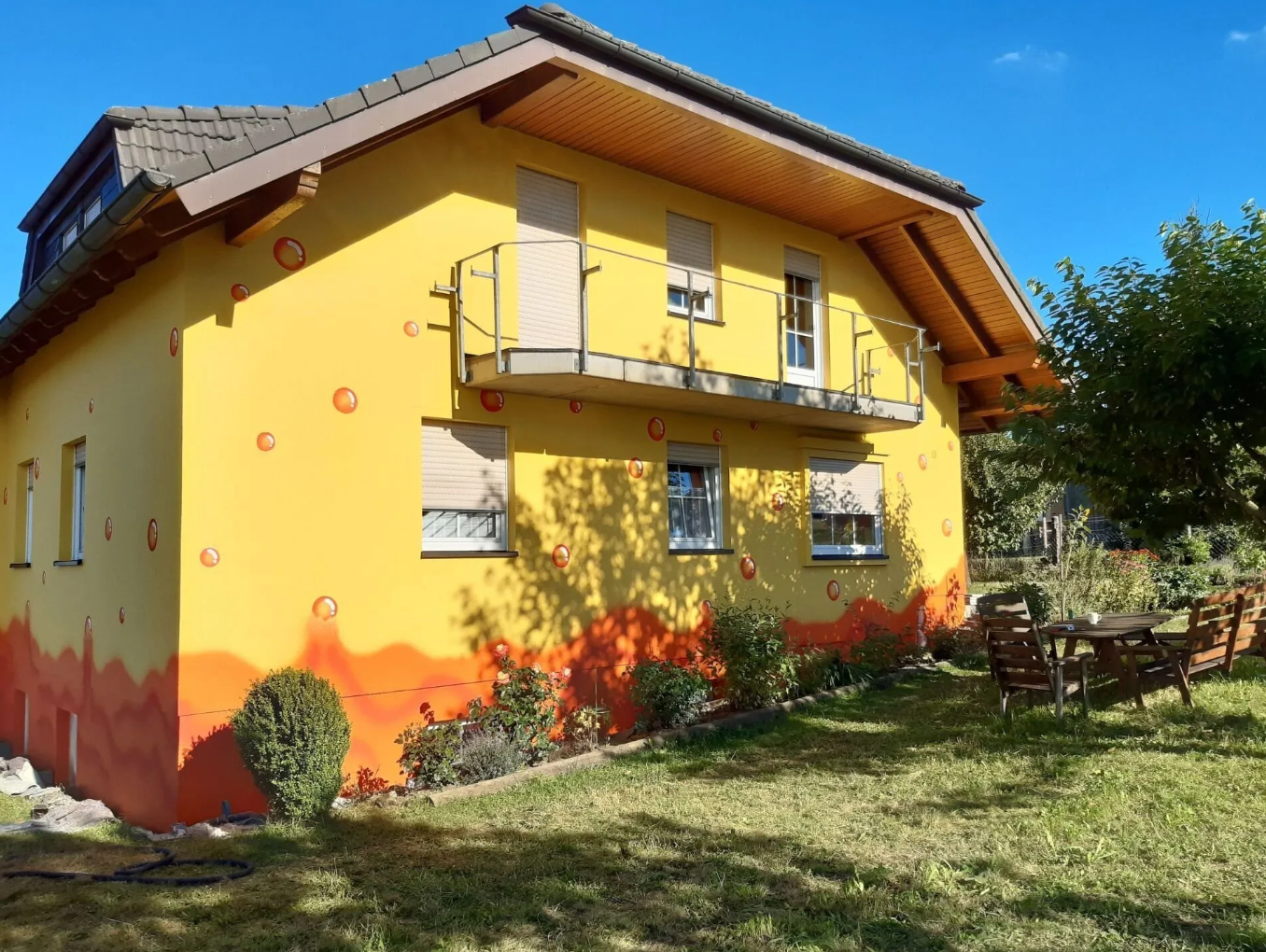 Menger Waldemar, Knockweg 18 in Geroldsgrün