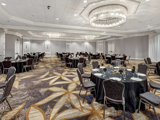 Images DoubleTree by Hilton Hotel Wichita Airport