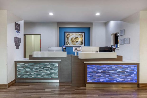 Images Best Western Plus Mansfield Inn & Suites