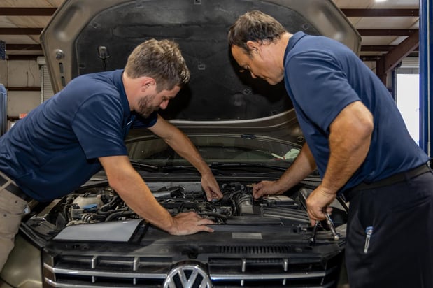 Images Minnick Automotive