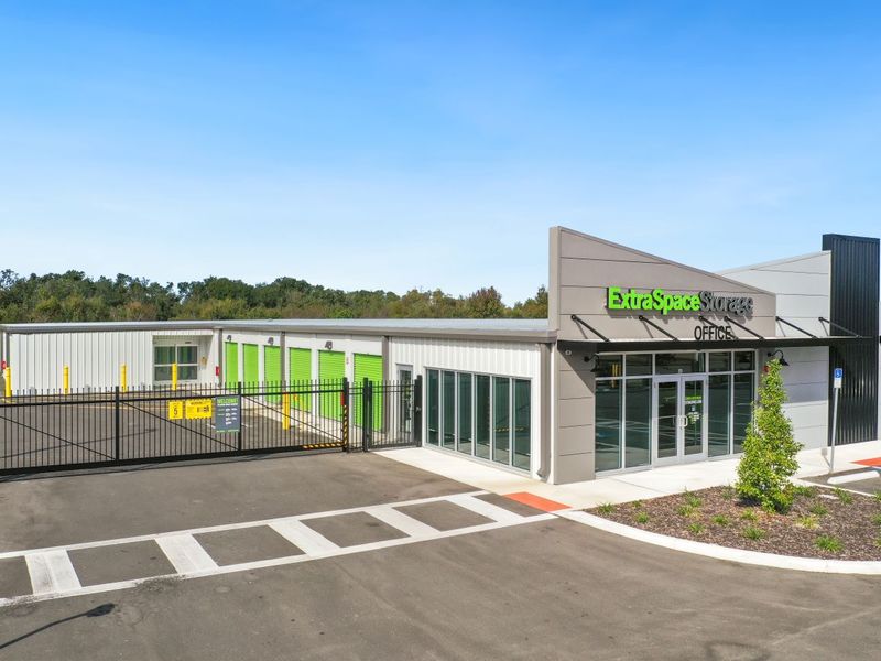 Extra Space Storage Image