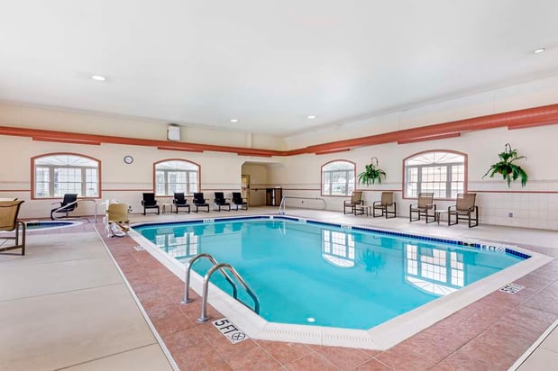 Images Best Western Plus Dutch Haus Inn and Suites