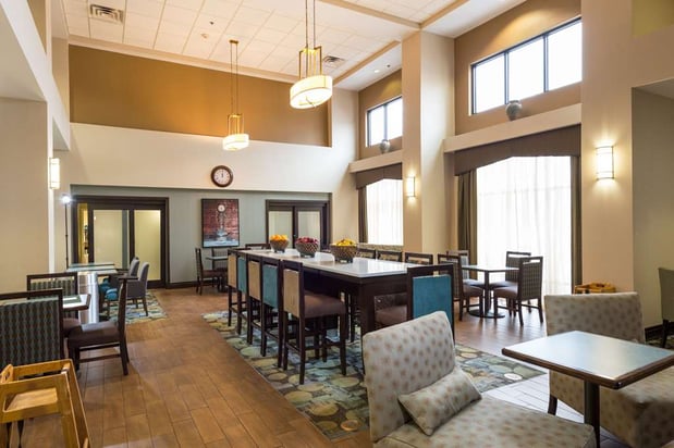 Images Hampton Inn & Suites Jamestown