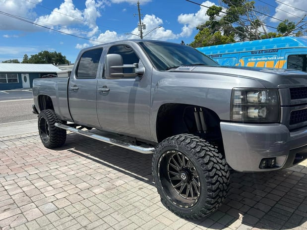 Images R&B Wheels & Tires
