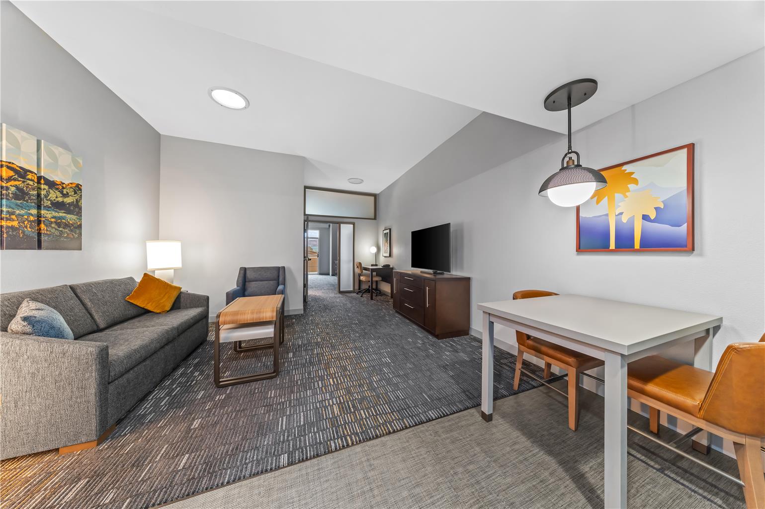 Guest room