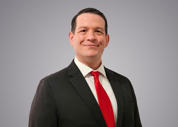 Images First Command Financial Advisor - JJ Lourentzos