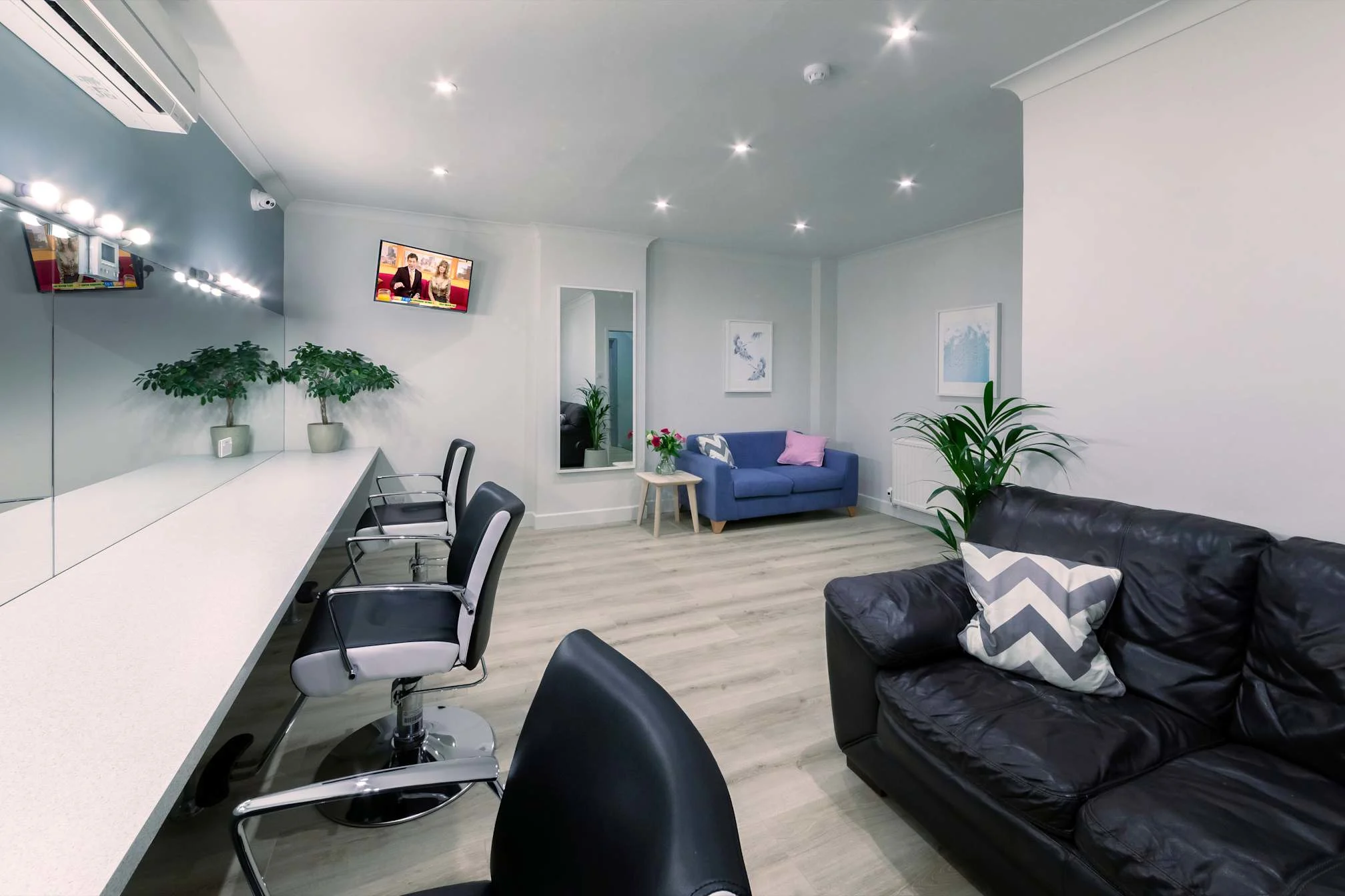 Images Malcolm Ryan Studios