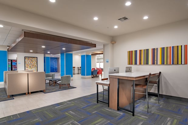 Images Holiday Inn Express & Suites N Waco Area - West by IHG