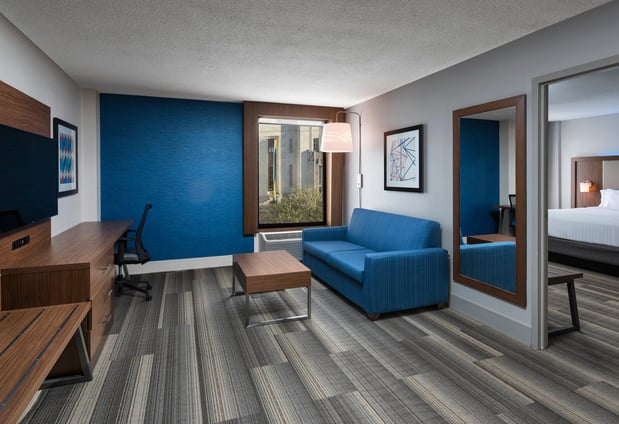 Images Holiday Inn Express Nashville Downtown - Broadway by IHG