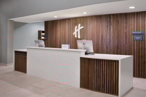 Images Holiday Inn Gonzales by IHG