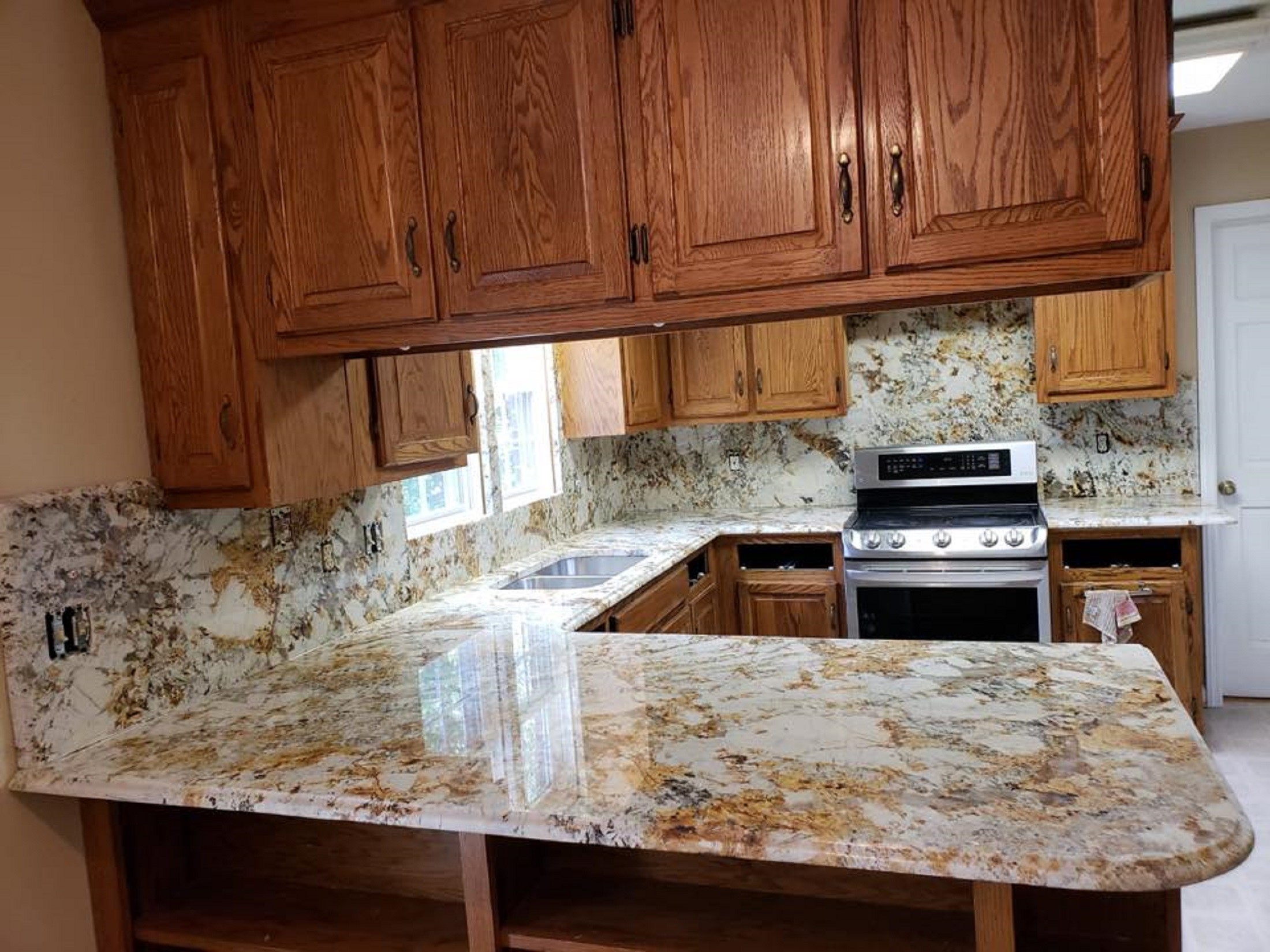 PeakStone Granite & Marble Countertops Photo