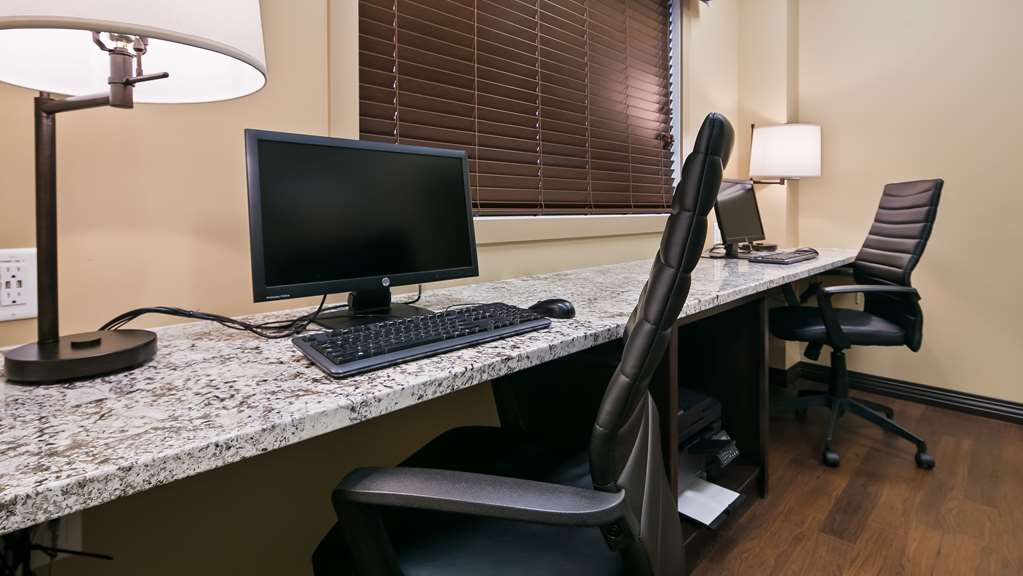 Images Best Western Plus Lacombe Inn & Suites