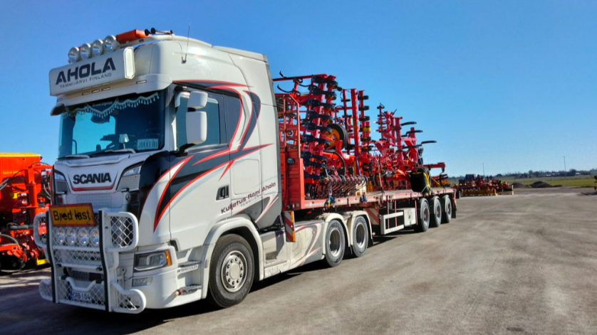 Images Grand Express Oy