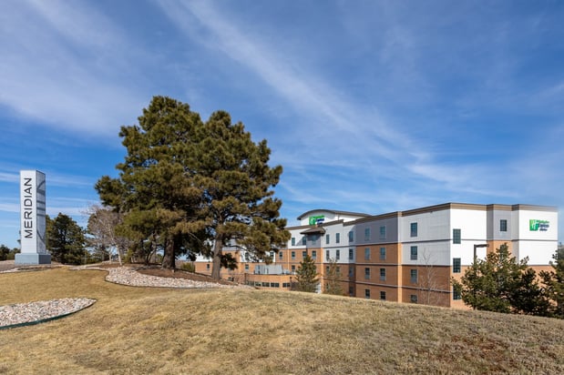 Images Holiday Inn Express & Suites Englewood - Denver South by IHG