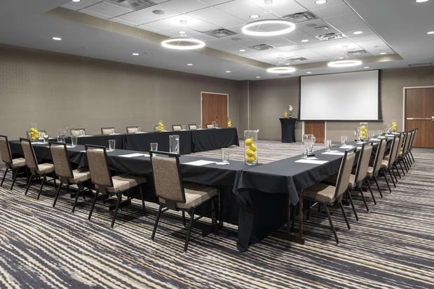 Images Hilton Garden Inn Denver/Thornton