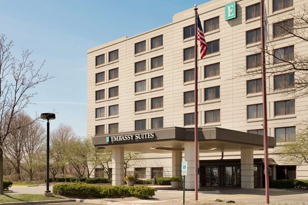 Images Embassy Suites by Hilton Chicago North Shore Deerfield