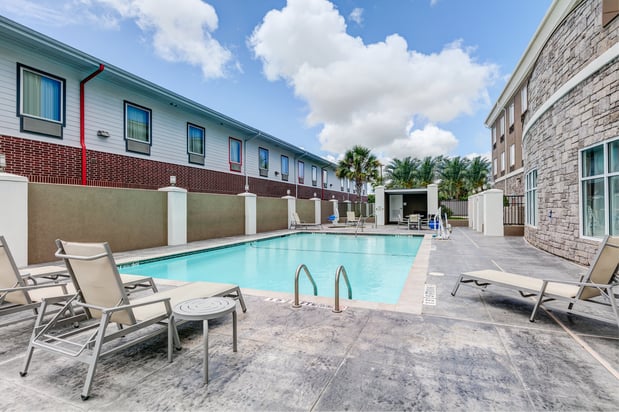 Images Holiday Inn Express & Suites Clute - Lake Jackson by IHG