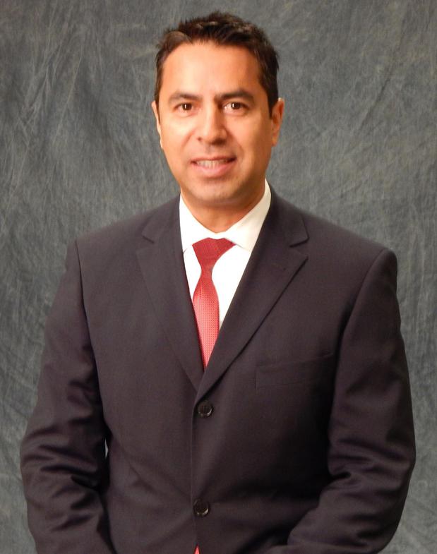Images Ernesto Rincon - State Farm Insurance Agent