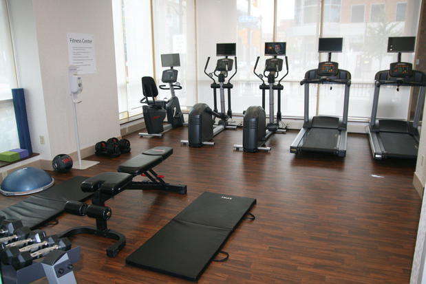 Images Holiday Inn Express & Suites Buffalo Downtown - Medical Ctr, an IHG Hotel