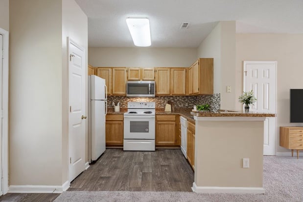 Images Falls Creek Apartments & Townhomes