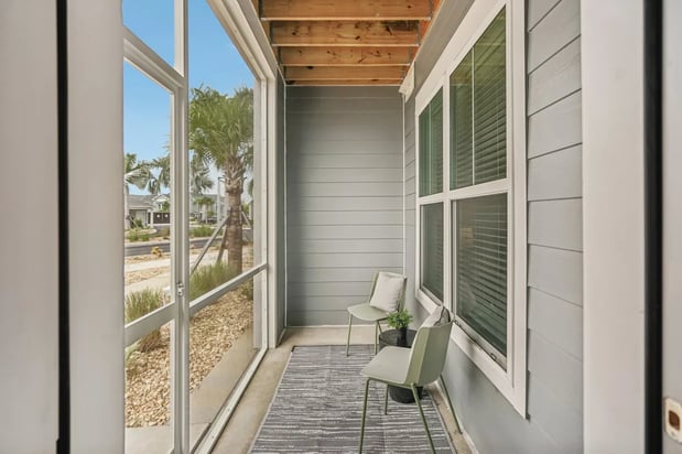 Images Palm Grove Luxury Apartments